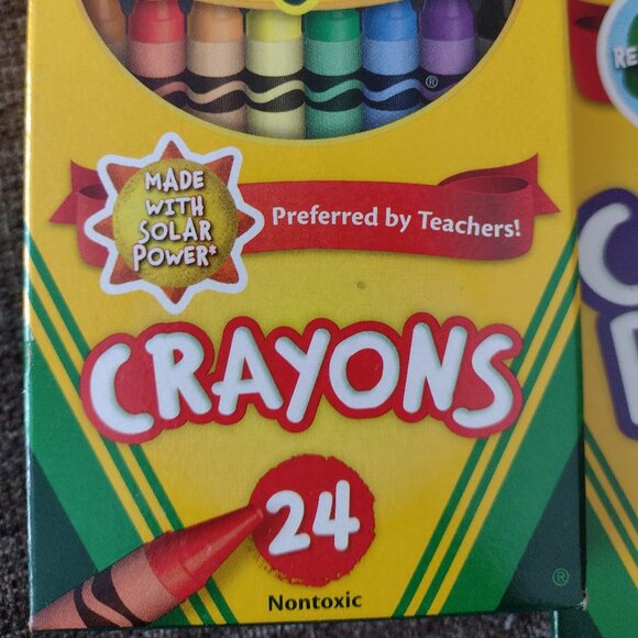 New in boxes Crayola Crayons and Colored Pencils - Picture 4 of 9